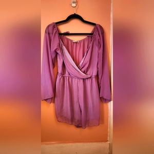Large lavander Rompers new with no tag